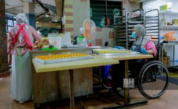 HQ061120KW202oku_1629428519